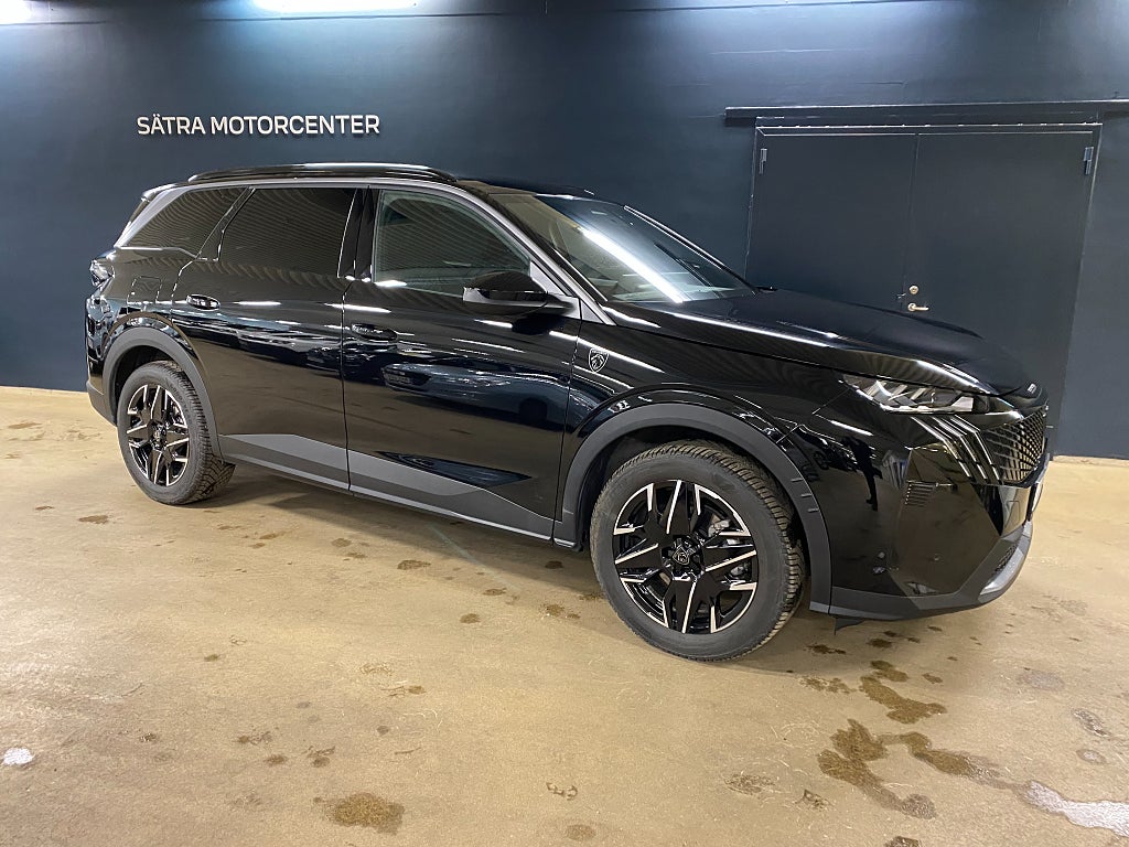 Bild på Peugeot 5008 GT HYBRID 136hk Aut - 7-SITS, DRAG