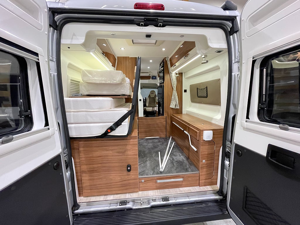 Pilote V 600 G /Solcell/Automat 150hk/Ugn/Under 6m - Pilote