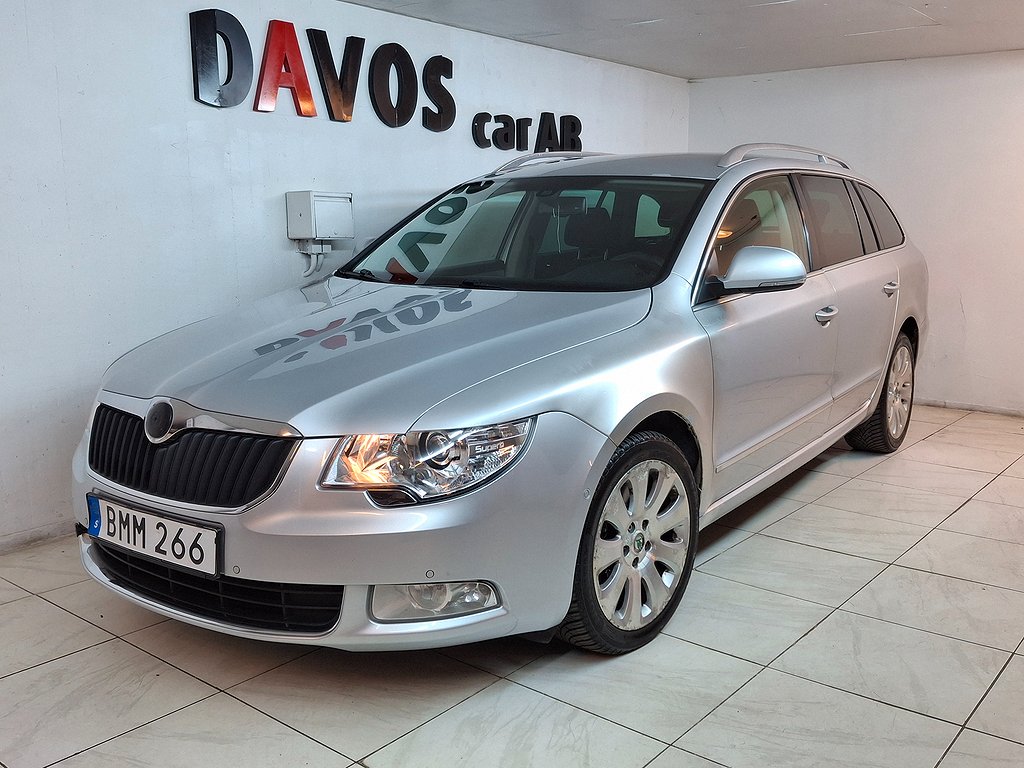 Skoda Superb Kombi 2.0 TDI Elegance Drag M-Värmare