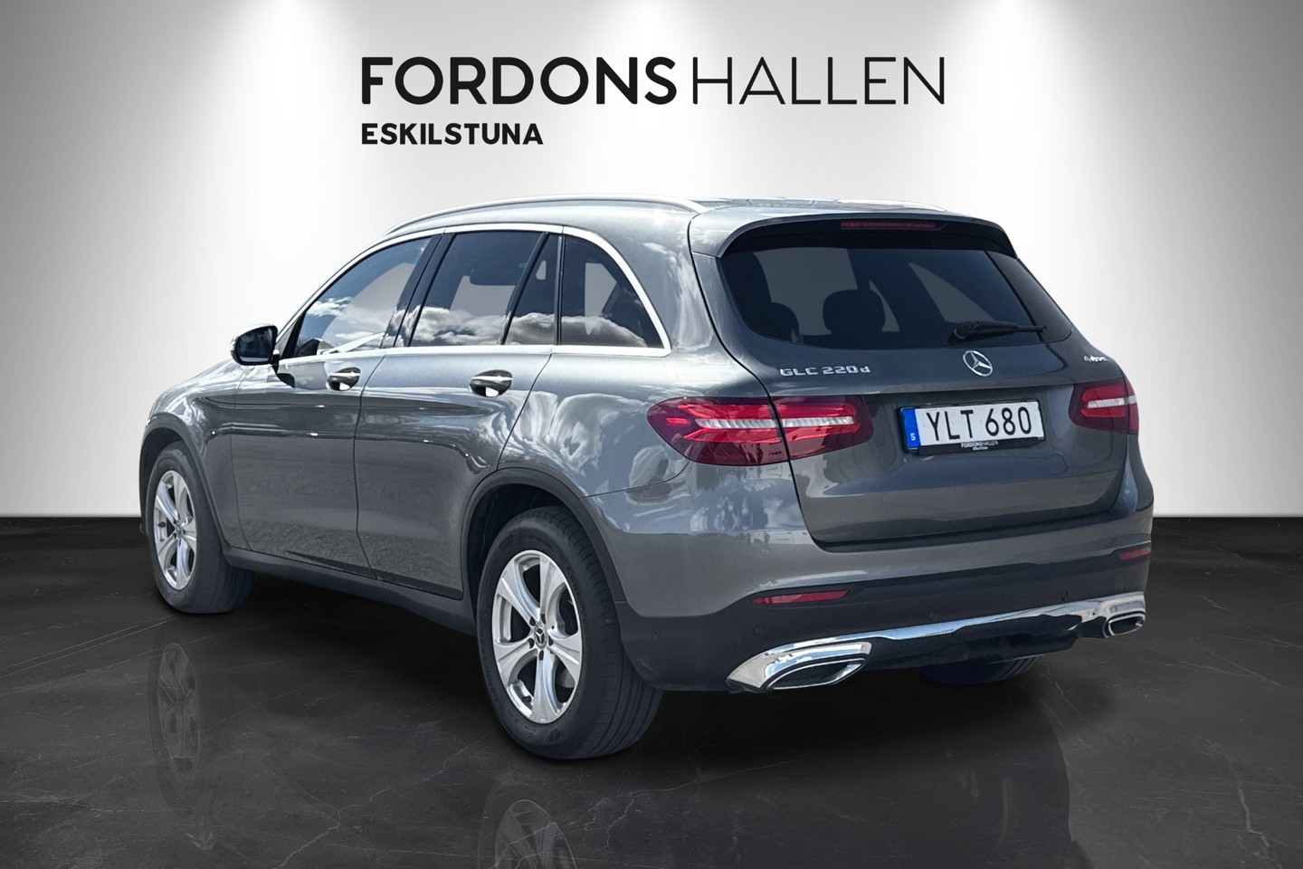 Mercedes-Benz GLC 220 d 4MATIC 9G-Tronic 2017, bild 5/35