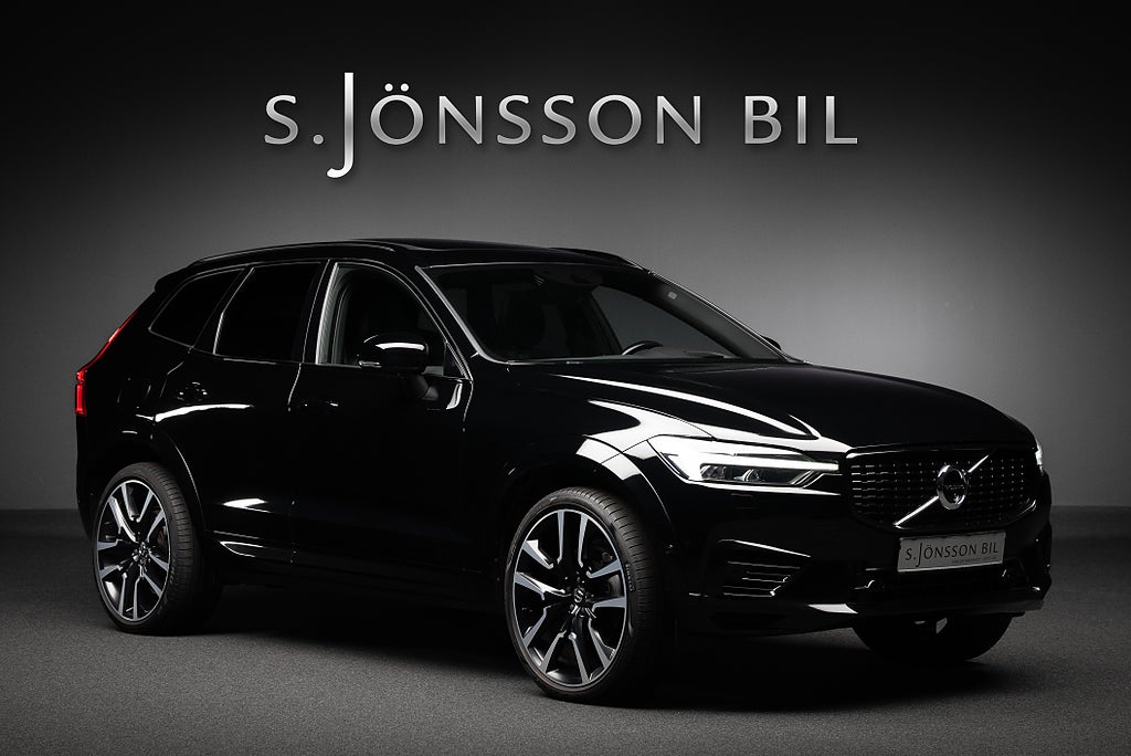 Volvo XC60 Recharge T6 AWD R-Design / Panorama / Drag