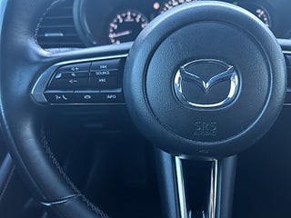Mazda 3 Hatchback 2.0 M-Hybrid HOMURA Kamera/MoK-Värm/SoV-Däck – bild 20