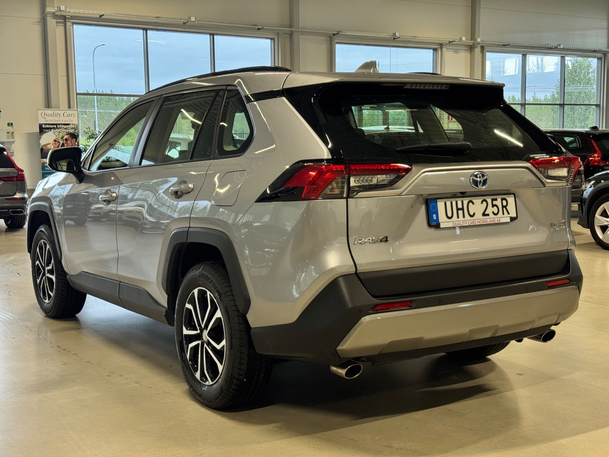 Toyota RAV4 2023, kuva 4/49