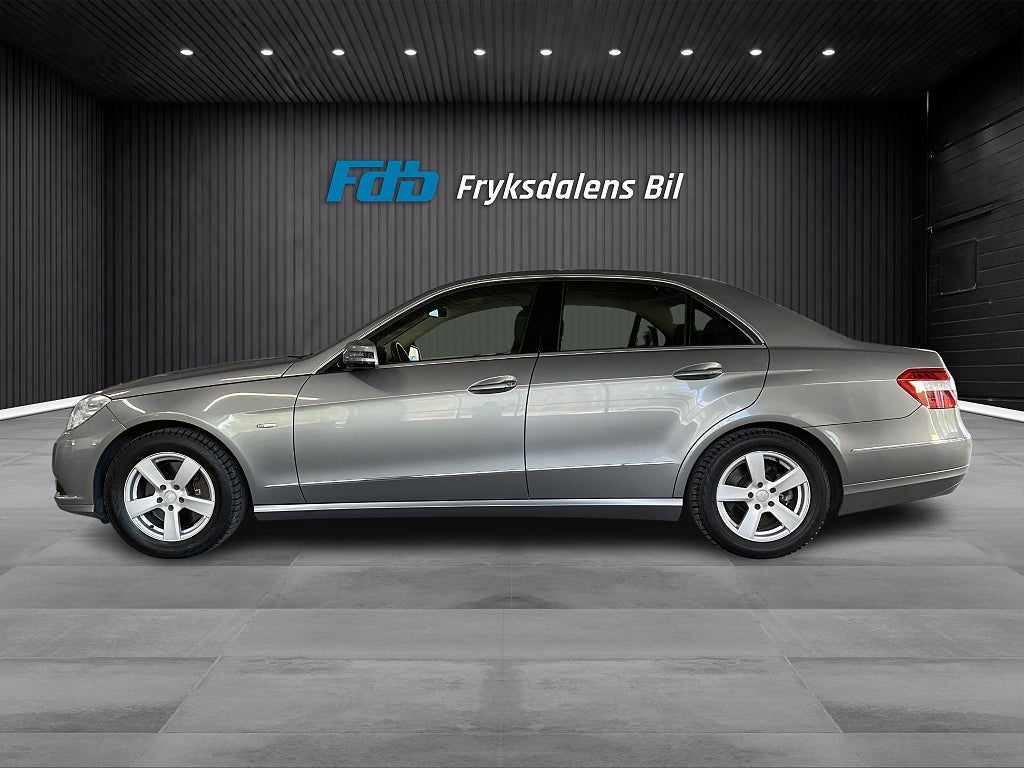 Mercedes-Benz E 2010 - miniatyr 2