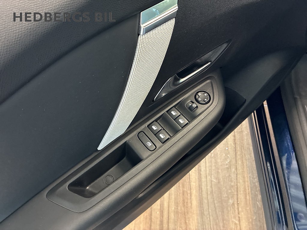 Citroen C4 Hybrid 145 e-DSC  thumbnail