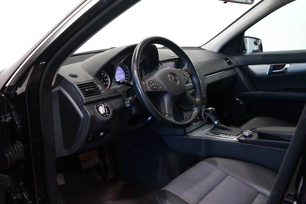 Mercedes-Benz C 180 T BlueEFFICIENCY Avantgarde Automat Dragkrok 156hk
