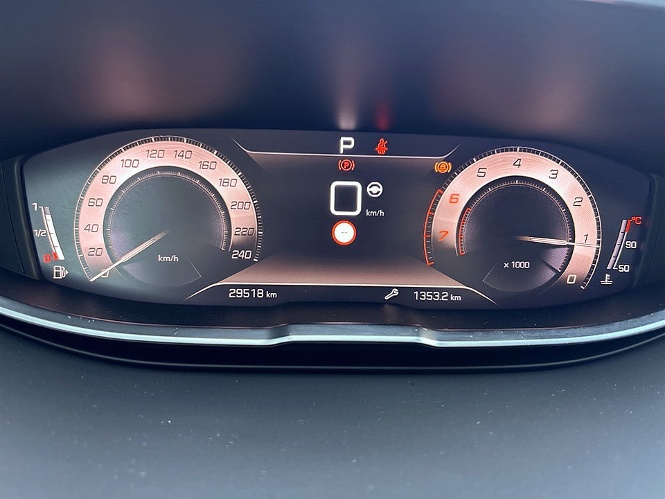 Bild på Peugeot 3008 GT 1.2 PT 130hk Aut B-KAMERA CARPLAY
