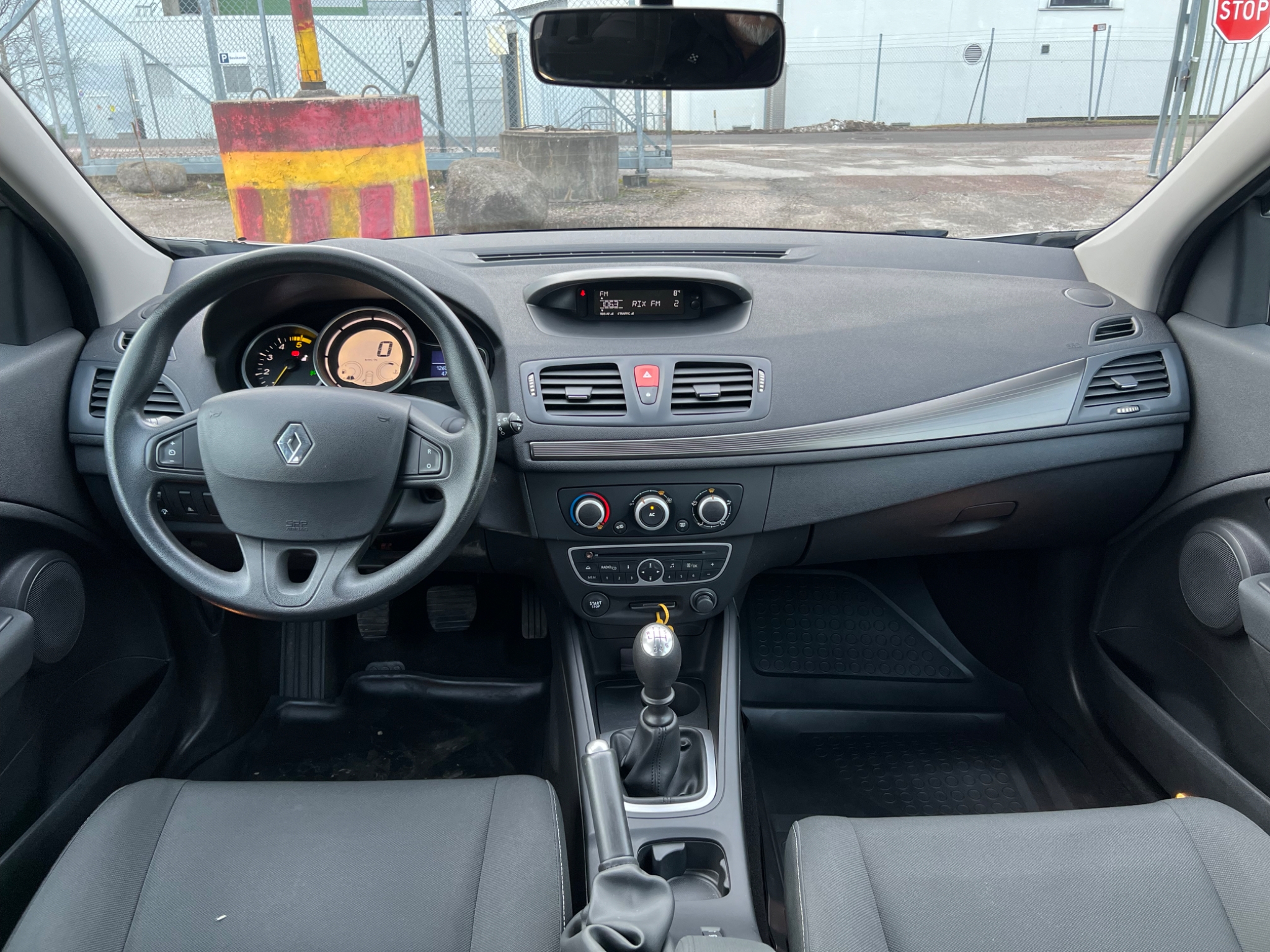 Renault Megane 2010, bild 5/41