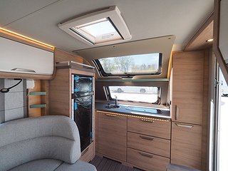 Husvagn, 2-axl Knaus Südwind 650 PXB 60 Year  8 av 20