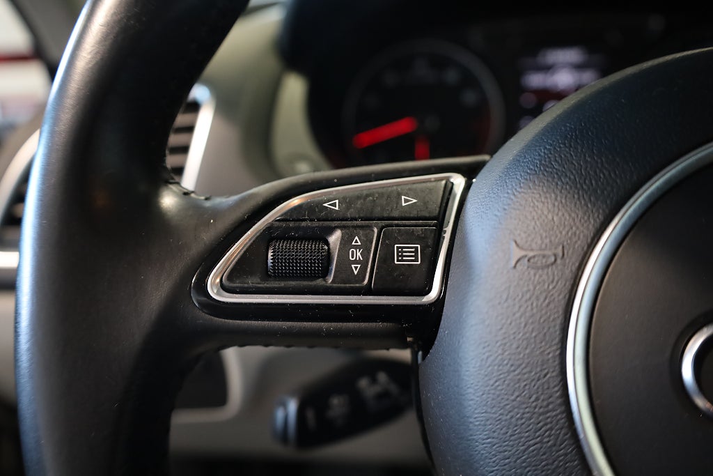 Audi Q3 2.0 TFSI quattro S Tronic Sport Edition Navi Blåtand 2016