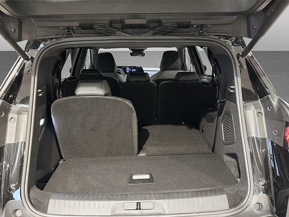 Bild på Peugeot 5008 GT Hybrid 145hk Aut 7-SITS BACKKAMERA CARPLAY KEYLESS