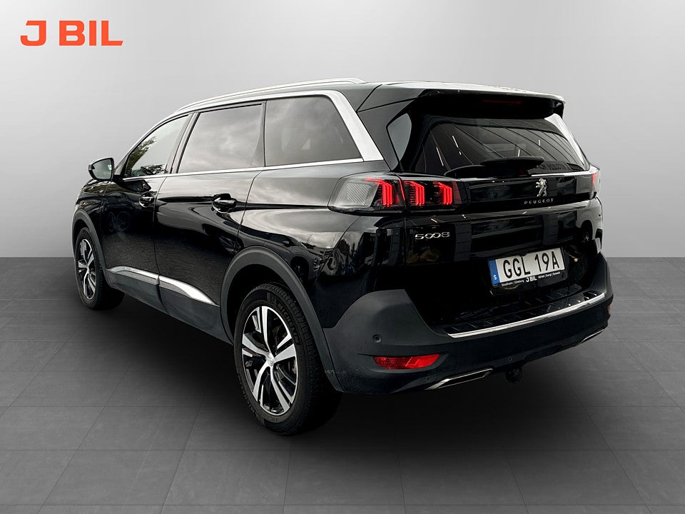 Bild på Peugeot 5008 GT 1.2 PT 130hk Aut 7-SITS B-KAMERA