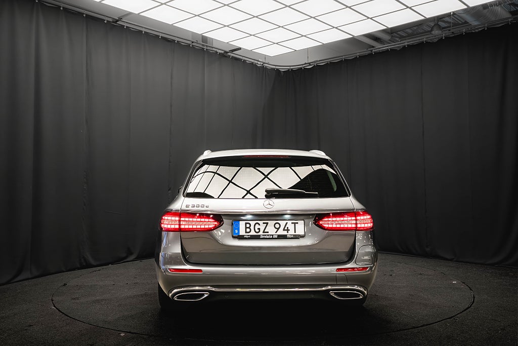 Mercedes-Benz E300 e LÅGMILAD DRAG 360° KEYLESS P-VÄRMARE 1-ÄGARE