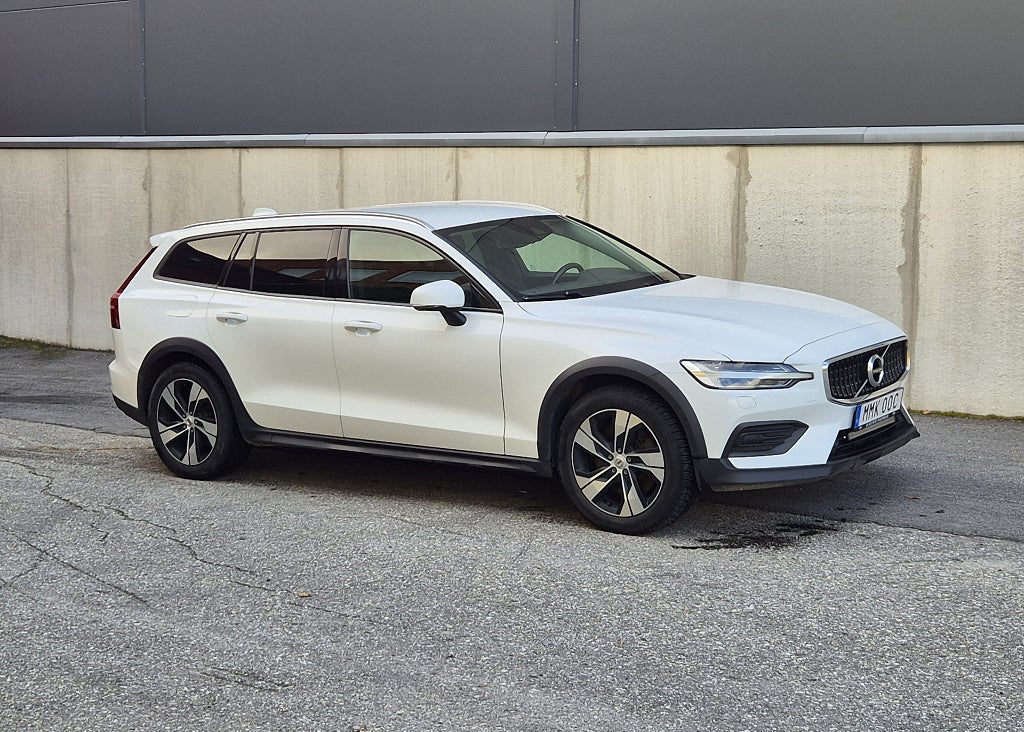 Volvo V60 Cross Country D4 AWD Geartronic SE II Euro 6