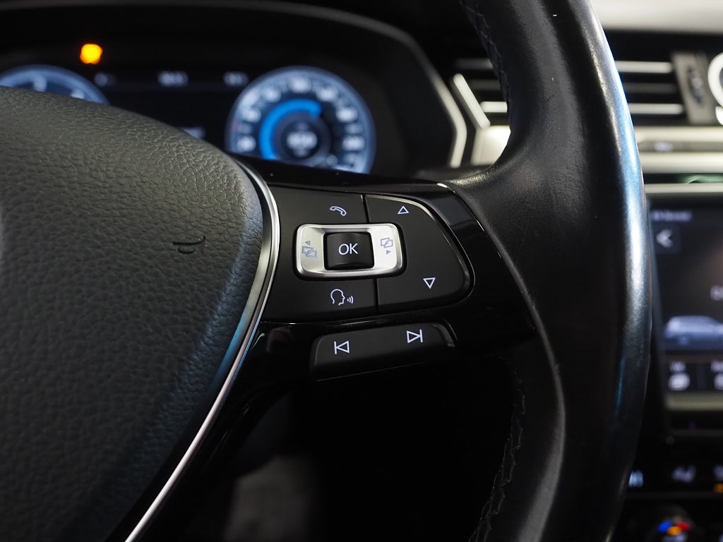 Volkswagen Passat 2.0 TDI 240hk 4M GTS Cockpit D-Värm Drag 2015