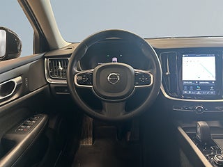 Volvo V60 Cross Country Volvo V60 D4 AWD MOMS Drag Rattvärme B-Kamera Navi S&V – bild 9