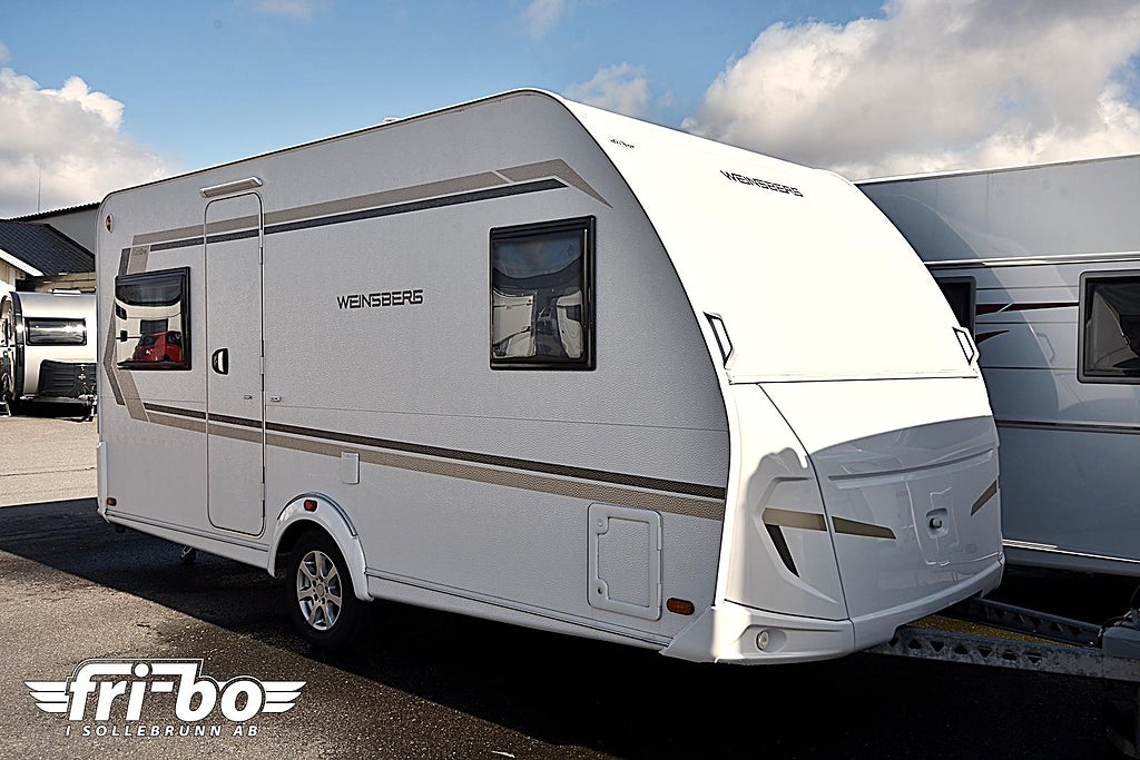 Weinsberg 450 FU CaraOne, Dubbelbädd