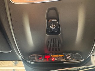 Volvo S60 PLUG-IN T8 AWD R-Design/M-värm/Panorama/Navi/H&K