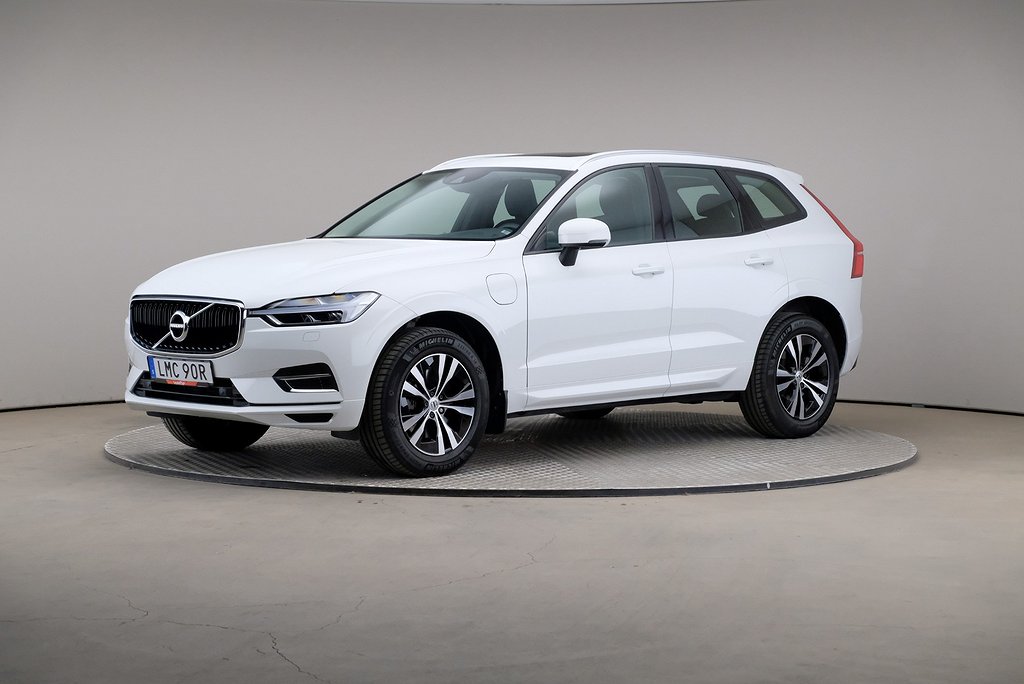 Volvo XC60 T8 Awd Momentum Edition Voc Panorama