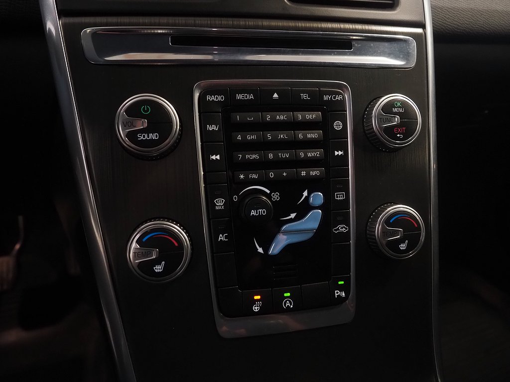 Volvo XC60 D3 150hk Momentum | D-värm | 2016