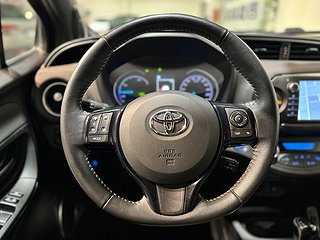 Toyota Yaris Hybrid e-CVT Executive Kamera Mvärm GPS SoV