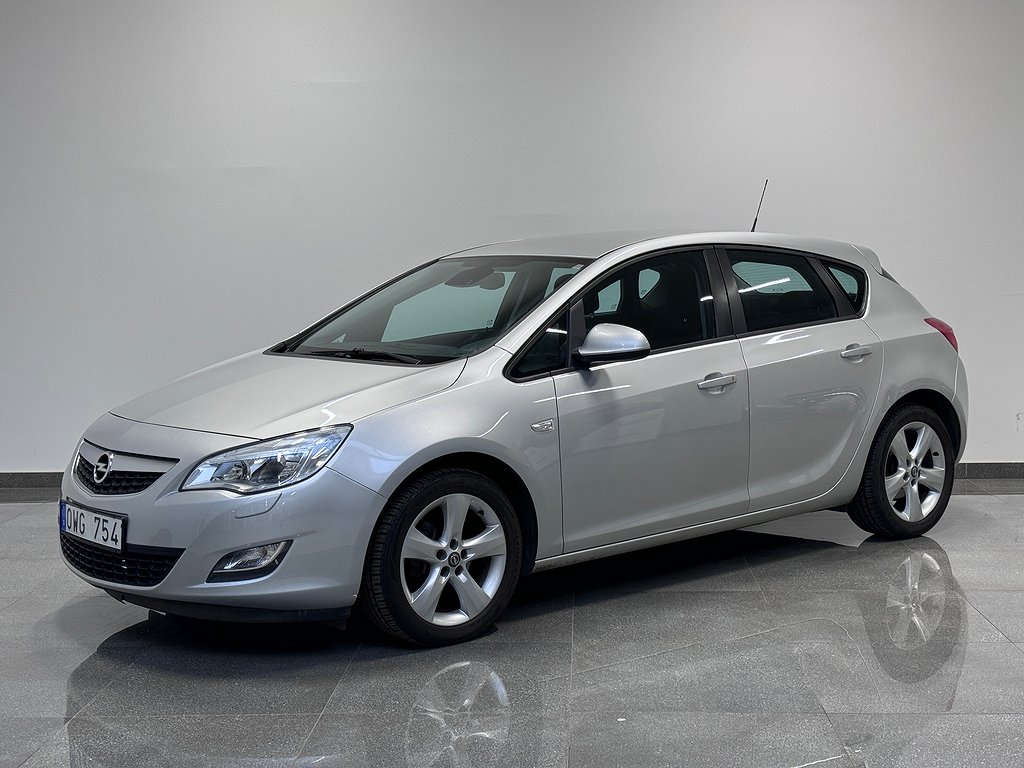 Opel Astra 1.6 Enjoy Ny kamrem 2 ägare 116hk 