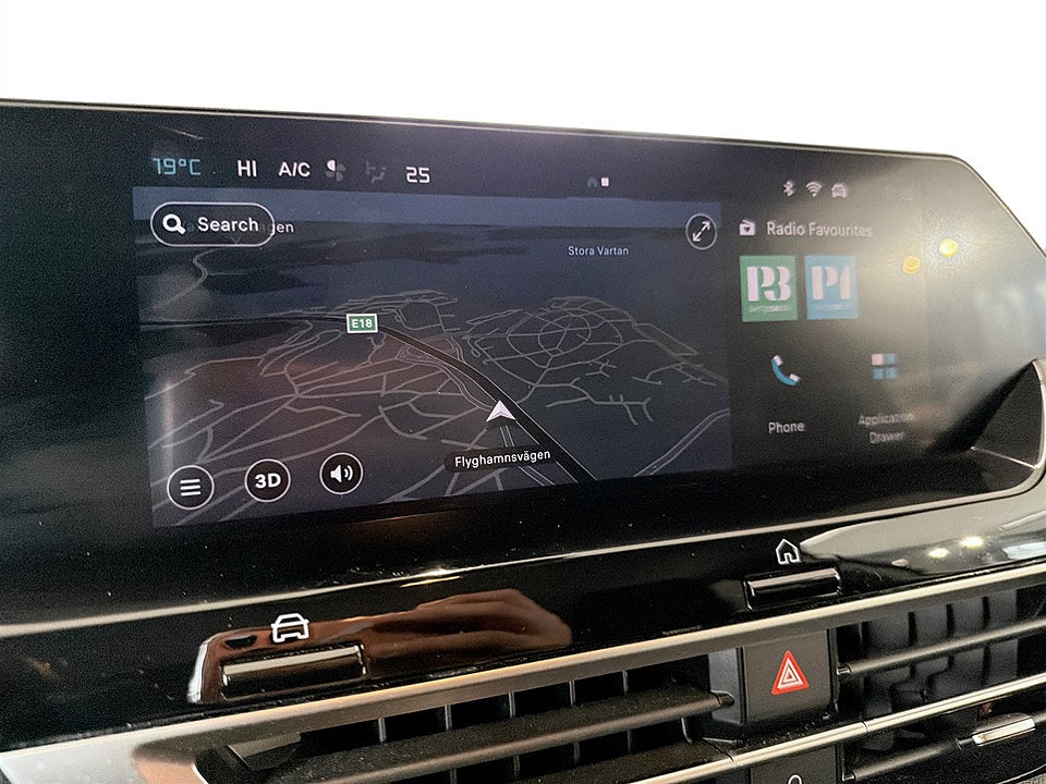 Bild på Citroën C4-X Shine 1.2 PT 130 Aut B-KAMERA NAVI