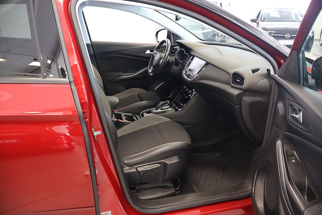 Bild på Opel Grandland X Designline PHEV 300hk Aut AWD - B-KAMERA, CARPLAY