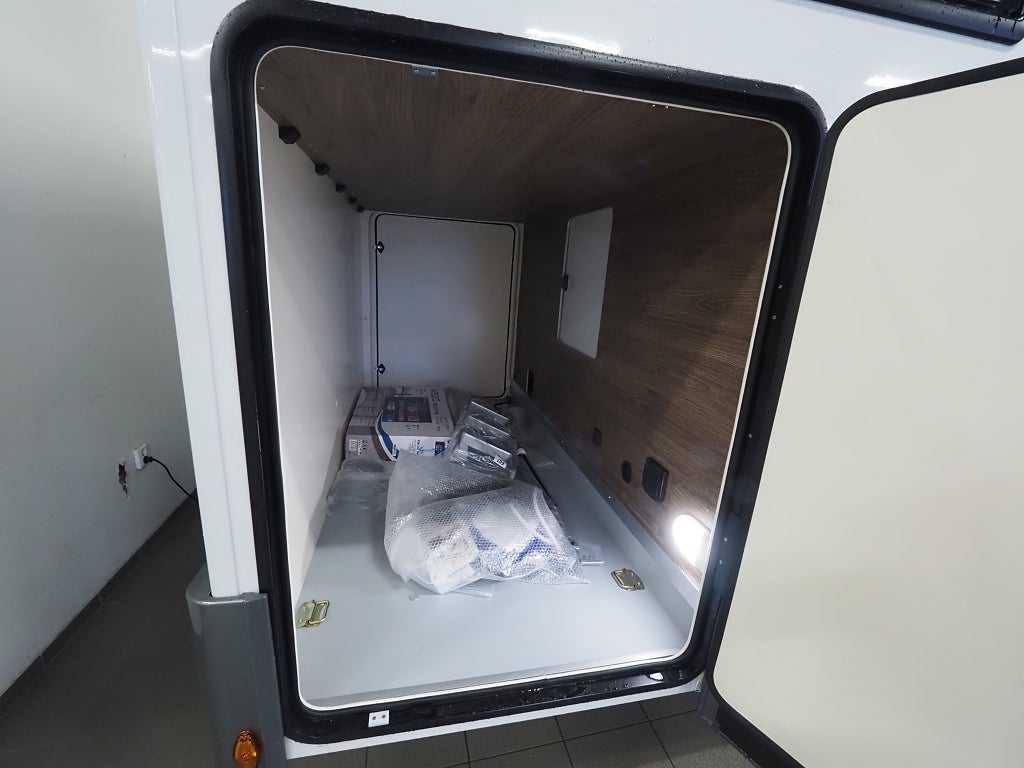 Ci Magis 87 XT Air Edition AC Taksäng Markis