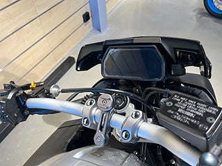 Yamaha MT-10 SP / 160hk / Tail tidy / Öhlins fjädring