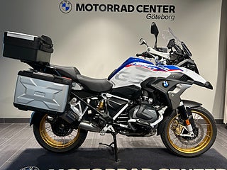 BMW R1250GS / Style HP / 3st väskor / 3,45% ränta / Motobågar
