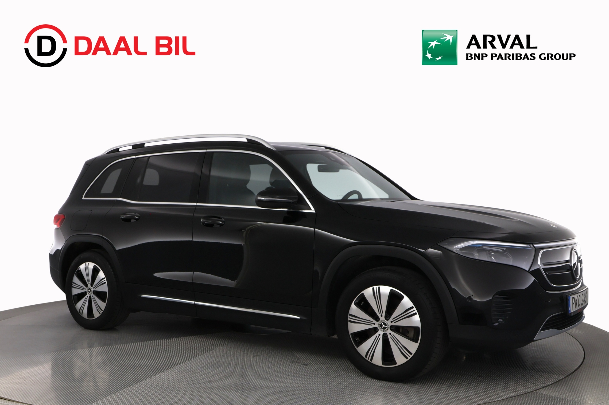 Mercedes-Benz EQB 2023, photo 4/10