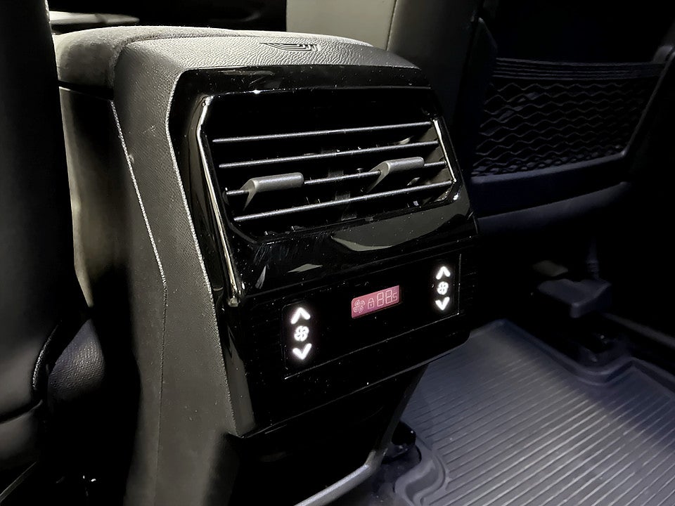 Bild på Peugeot 5008 GT Hybrid 145hk Aut 7-SITS B-KAMERA CARPLAY
