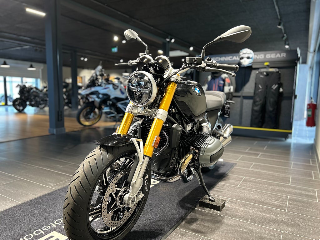 BMW R12 NineT/3,99%Ränta / Comfort paket / Connected Ride Control