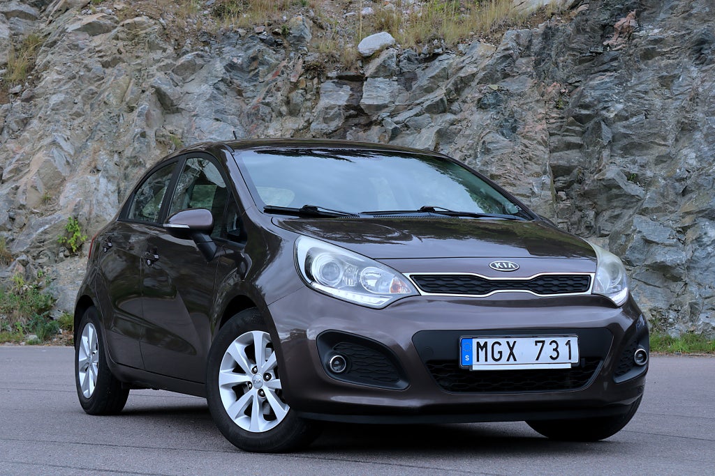 Kia Rio 5-dörrar 1.4 CVVT GLS Nyservad SoV Ränta 1,95%