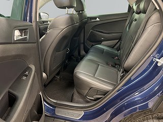 Hyundai Tucson 1.6 4WD Premium S&V/Carplay/Drag/M&Kvärm/Pano