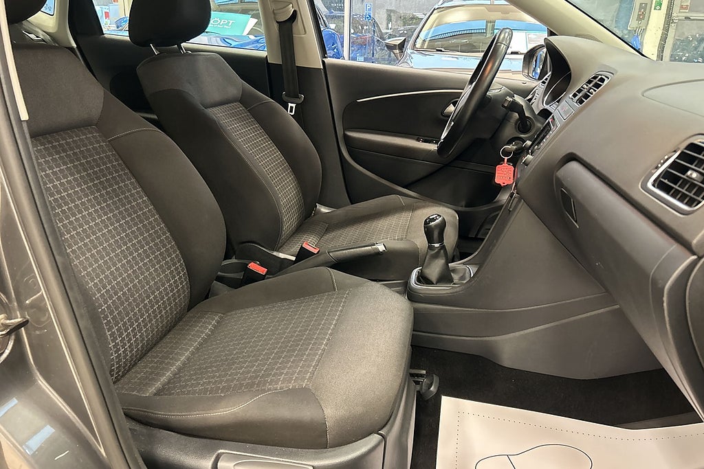 Volkswagen Polo 5-dörrar 1.2 TSI BMT Bluetooth (SÅLD)