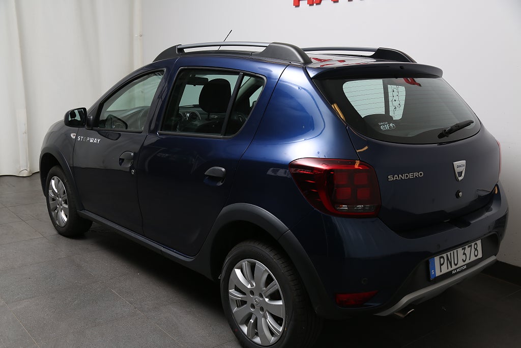 Dacia Sandero Stepway 0,9 TCe PhII Navi P-Sensorer Extraljus Motorvärm 2019