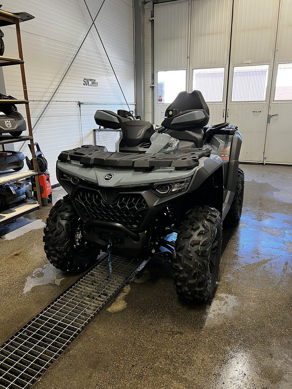 CFMOTO CFORCE 1000 Touring Momsad