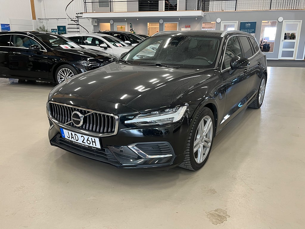 Volvo V60 LADDHYBRID T6 AWD AUT (2.99% Ränta)