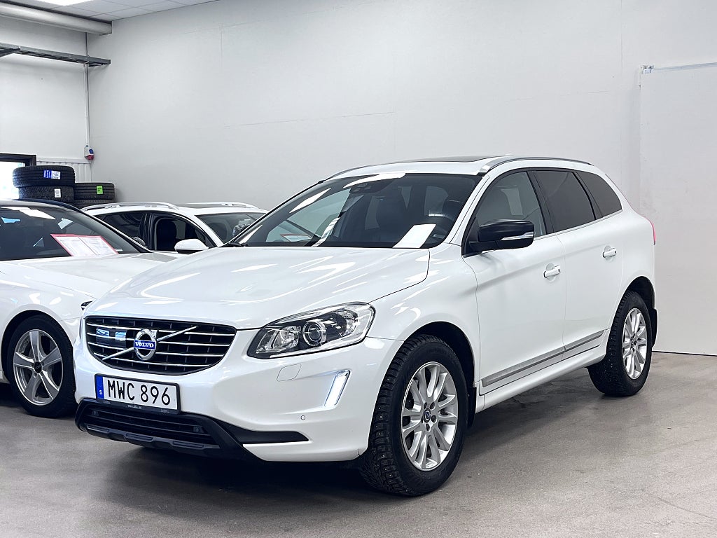 Volvo XC60 D5 AWD SUMMUM 1-ÄGARE PANORAMA DRAG VÄRMARE