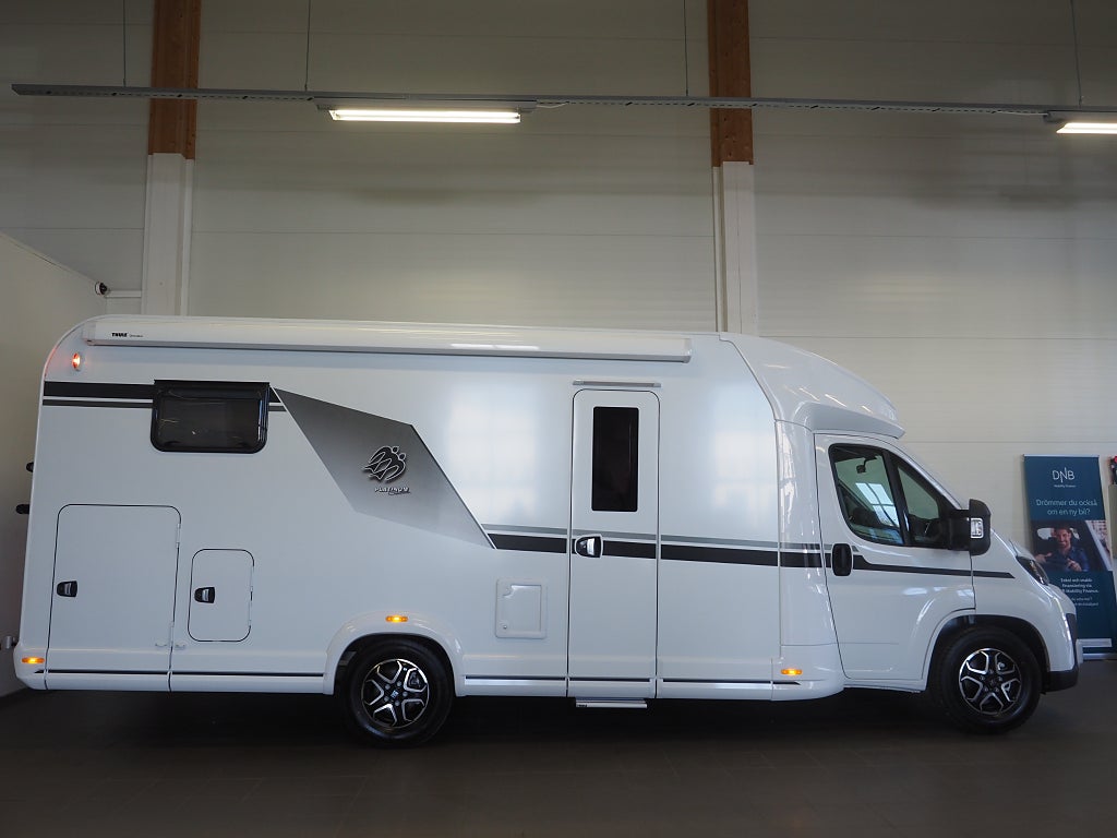 Knaus L!ve Wave 700 MEG Platinum Selection OMG Leverans I AUT I Solcel 2026