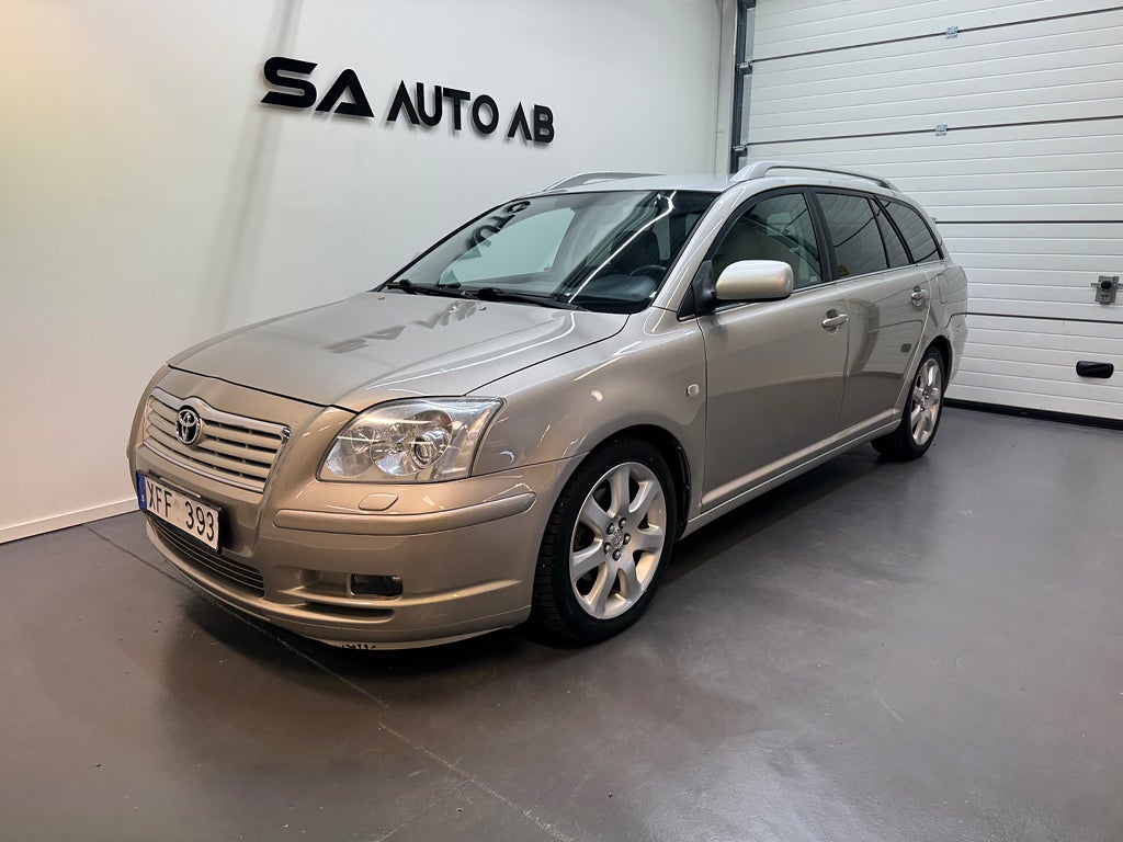 Toyota Avensis Kombi 2.4 D-4 VVT-i