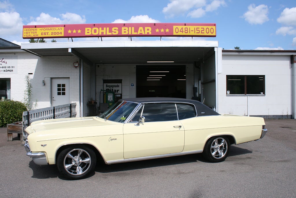 Chevrolet Caprice Custom Coupé V8 Powerglide