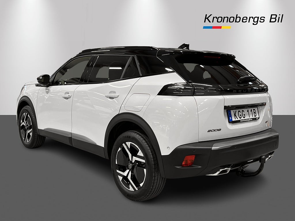 Peugeot 2008 GT 1.2 PureTech 130hk Aut "Drag"  – bild 6