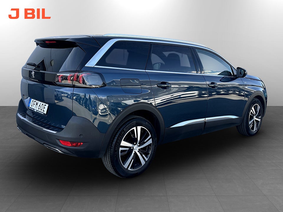 Bild på Peugeot 5008 GT 1.2 PT 130hk Aut 7-SITS B-KAMERA CARPLAY