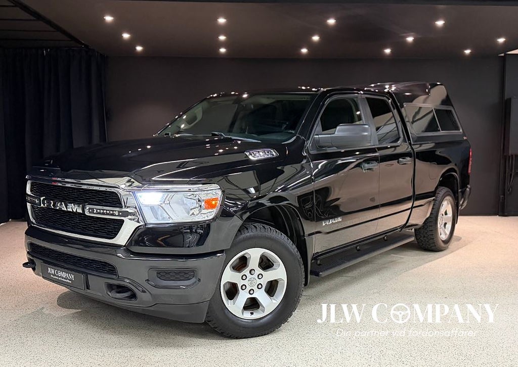 Dodge RAM 1500 5.7 HEMI | Kåpa | Drag | Kamera | 401 Hk  