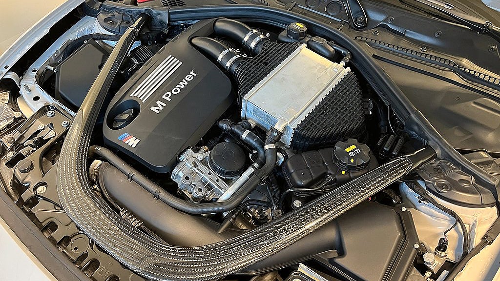 BMW M2 Competition har trimmats av Trollspeed. 