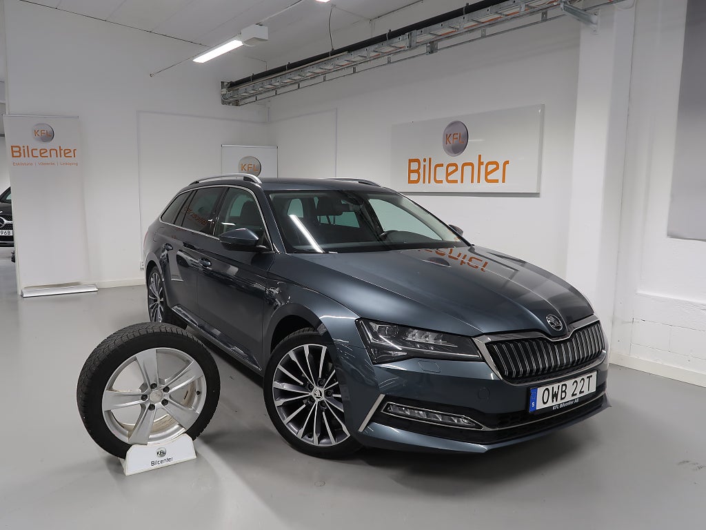 Skoda Superb iV Kombi 1.4 TSI L&K V-Däck ingår Canton-Drag-Kamera-Vä