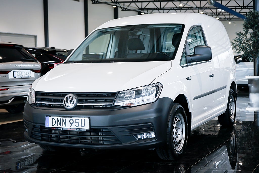 Volkswagen Caddy Van 2.0 TDI BMT Dieselvärmare Skåpbil Drag